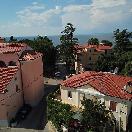 Apartments Villa Sandi Izola Esterno foto